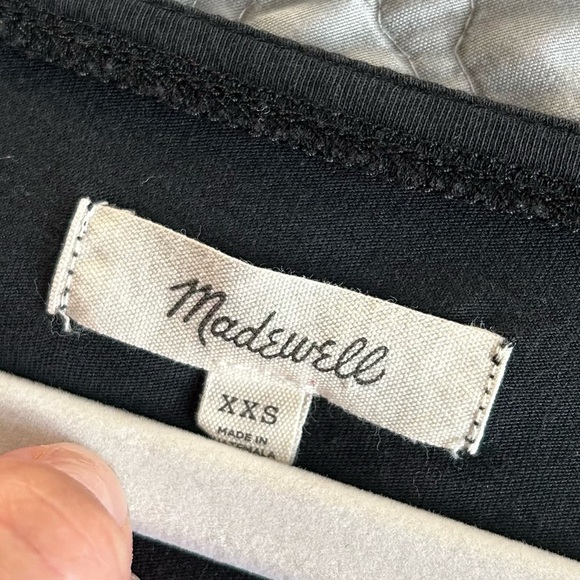 🩷 MADEWELL SHORT SLEEVE TRENDING FIT AND FLARE SUMMER TOP SIZE XXS - Picture 3 of 6